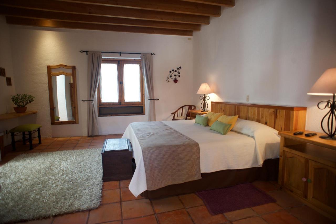 La Casona De Los Colibries El Pueblito  Kamer foto